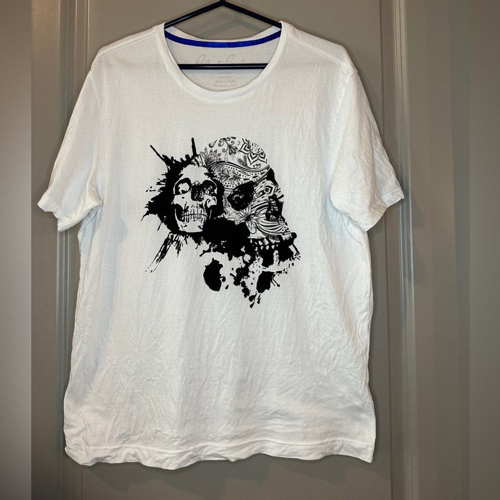 Robert Graham White T-Shirt